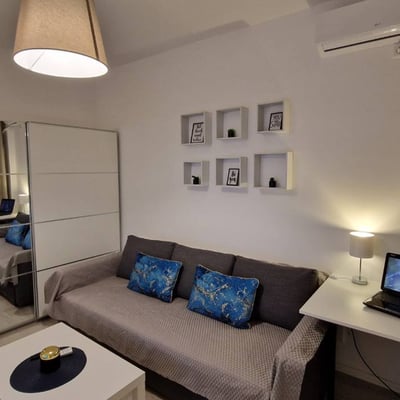 Location d’un appartement confortable d’une pièce, Chiajna, Bucarest, Roumanie